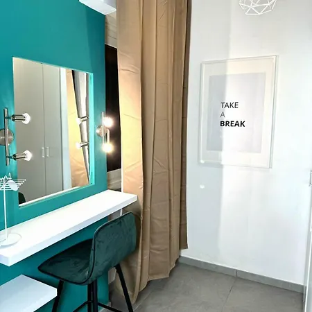 Chic And Exclusive דירה